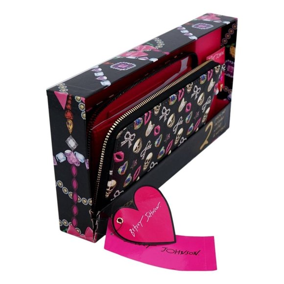 Betsey Johnson 3 Piece set - Wallet & 2 Earrings Pairs of Earrings - Picture 2 of 8